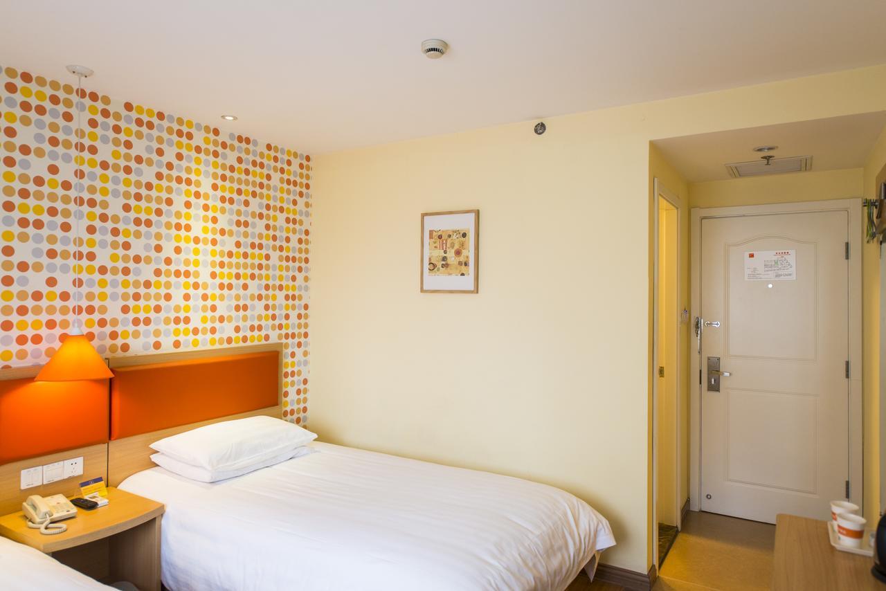 Home Inn Chengdu Kuanzhai Alley New City Square Екстериор снимка